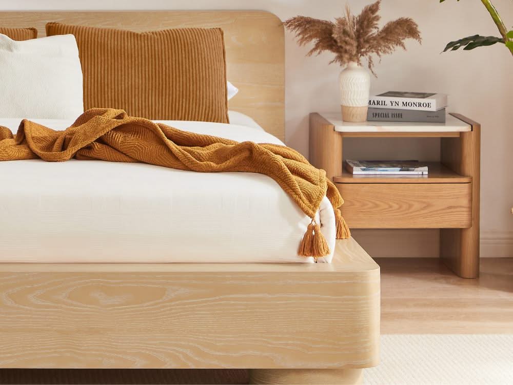 Ella Hank Bedroom Set