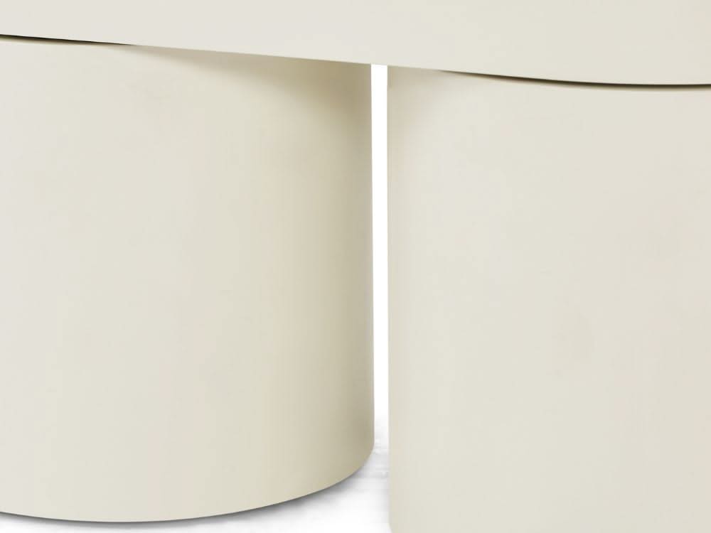 Jose Ilia Bedroom Set