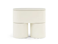 Jose Ilia Bedroom Set